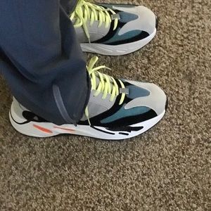 Meet your Posher, Brandon